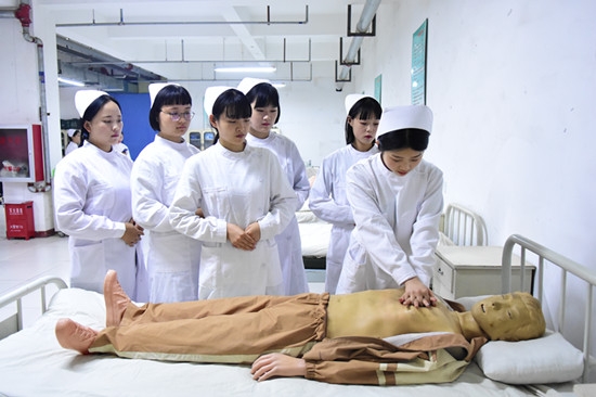 石家莊和平醫學院護理專業 石家莊和平醫學院護理專業