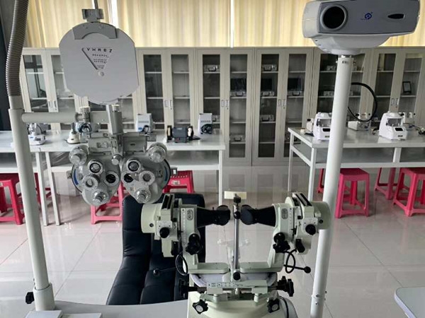 石家莊天使護士學校眼視光與配鏡專業 石家莊天使護士學校眼視光與配鏡專業