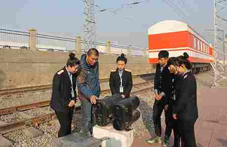 石家莊通達鐵路學校鐵道信號專業 石家莊通達鐵路學校鐵道信號專業